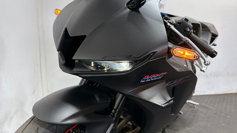 Honda CBR600RR (24MY)
